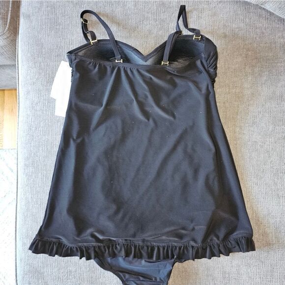 Beyond Control Women Black Twist Front Sweetheart Neckline Ruffle Swim dress 8 - Picture 15 of 16